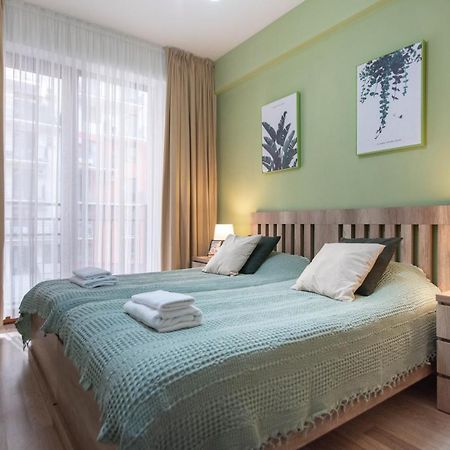 Gg Home - Cozy 2-Bedroom Apartment On Givi Kartozia Tbilisi Luaran gambar