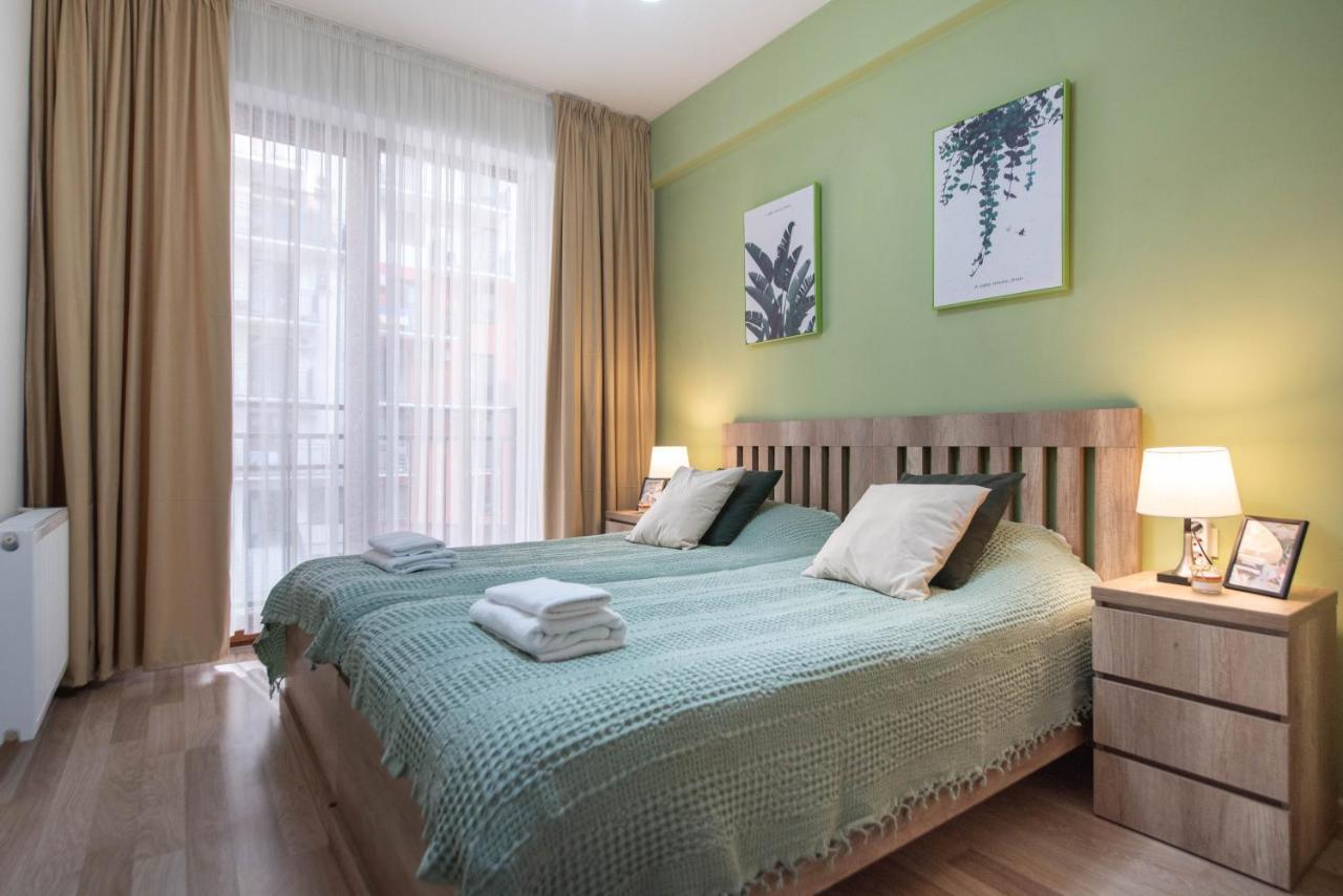 Gg Home - Cozy 2-Bedroom Apartment On Givi Kartozia Tbilisi Luaran gambar