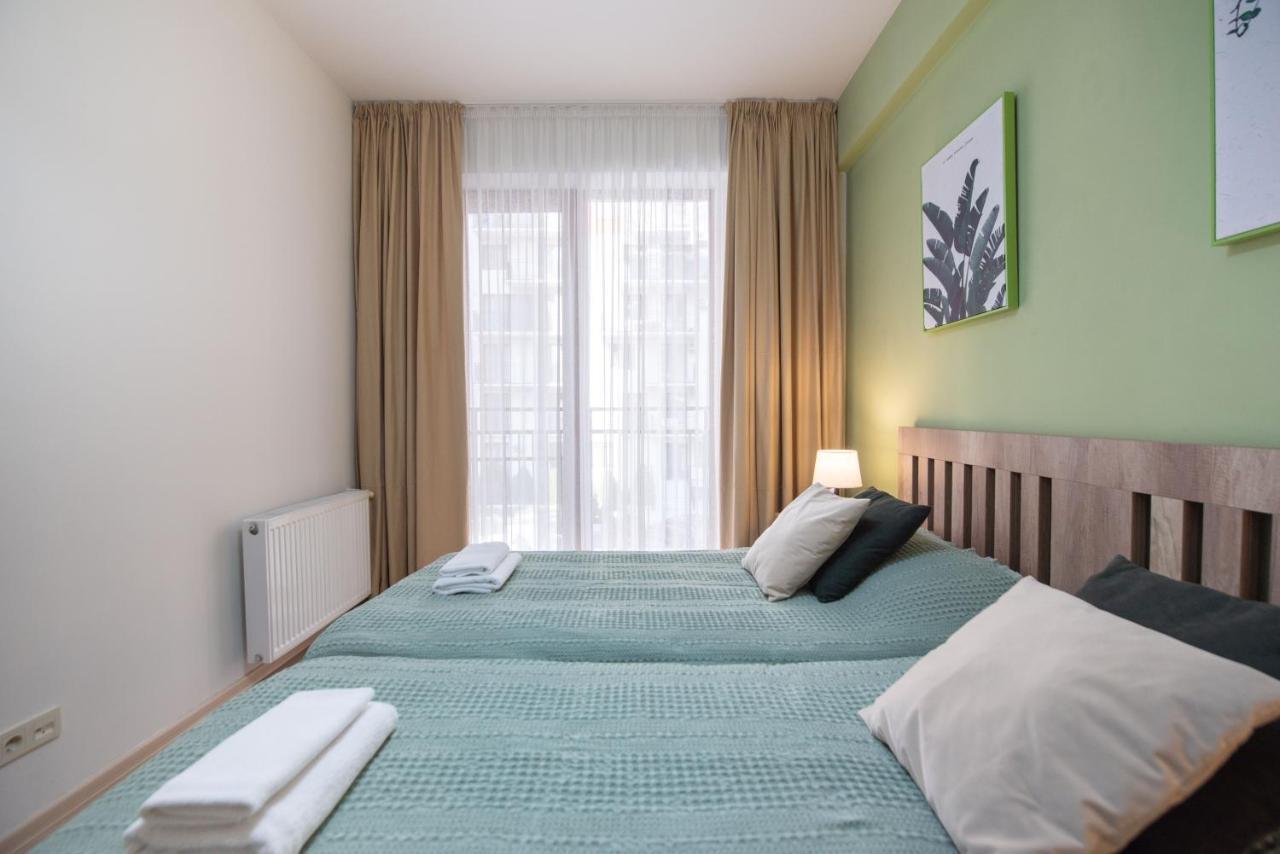Gg Home - Cozy 2-Bedroom Apartment On Givi Kartozia Tbilisi Luaran gambar